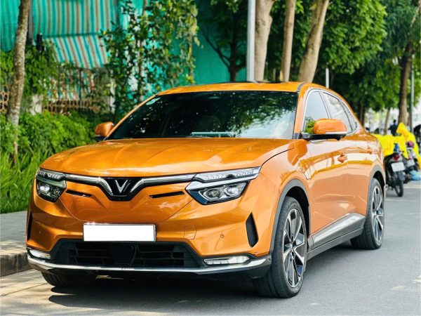 Vinfast VF8 Plus GF 2023 – Màu Vàng Cam